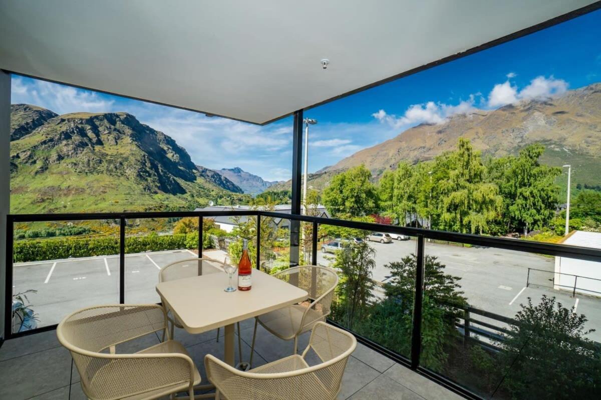 Te Awa At La Residence Du Parc 皇后镇 外观 照片